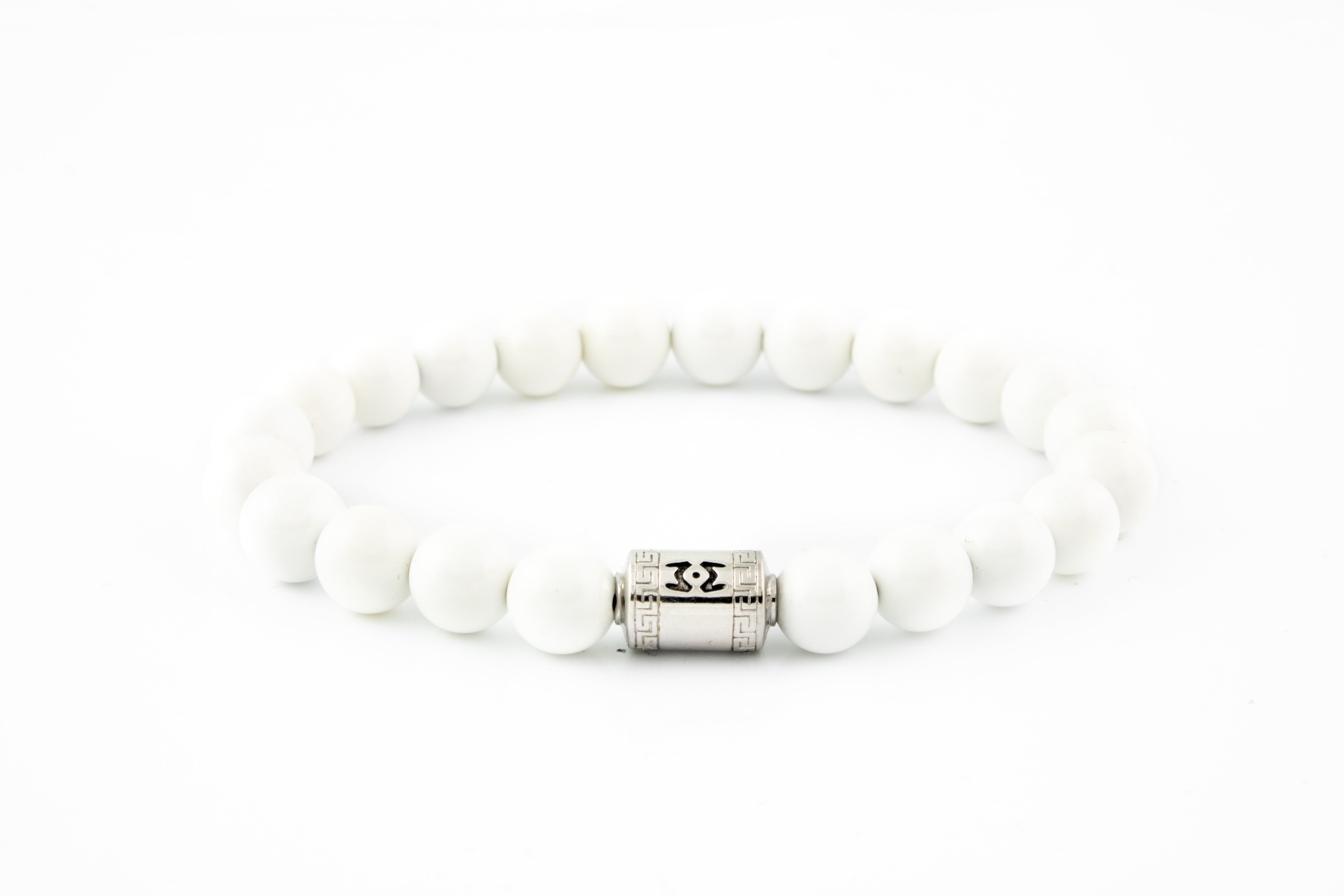 Classic White Tridacna Shell